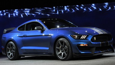2016_ford_mustang